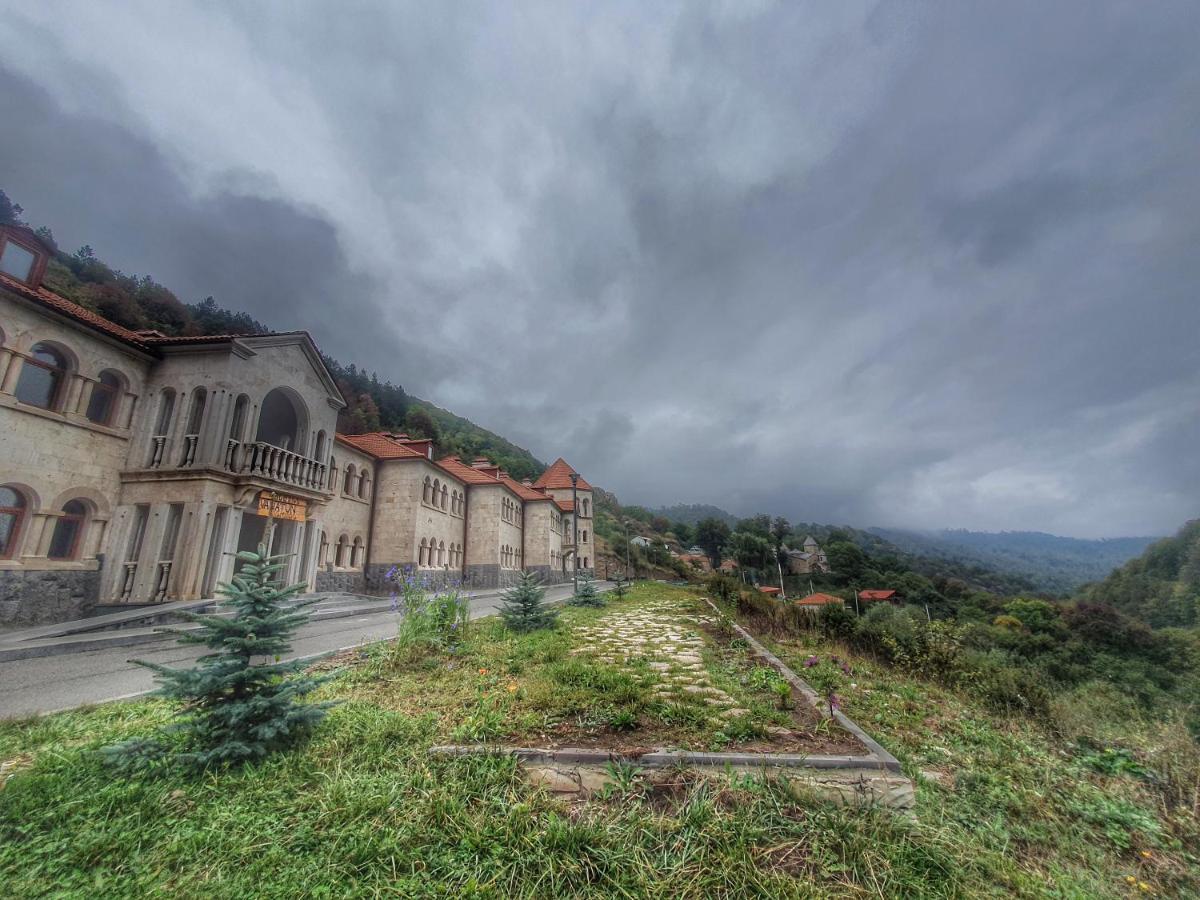 Hotel Vanatun, Haghartsin Monastery Teghut Екстер'єр фото